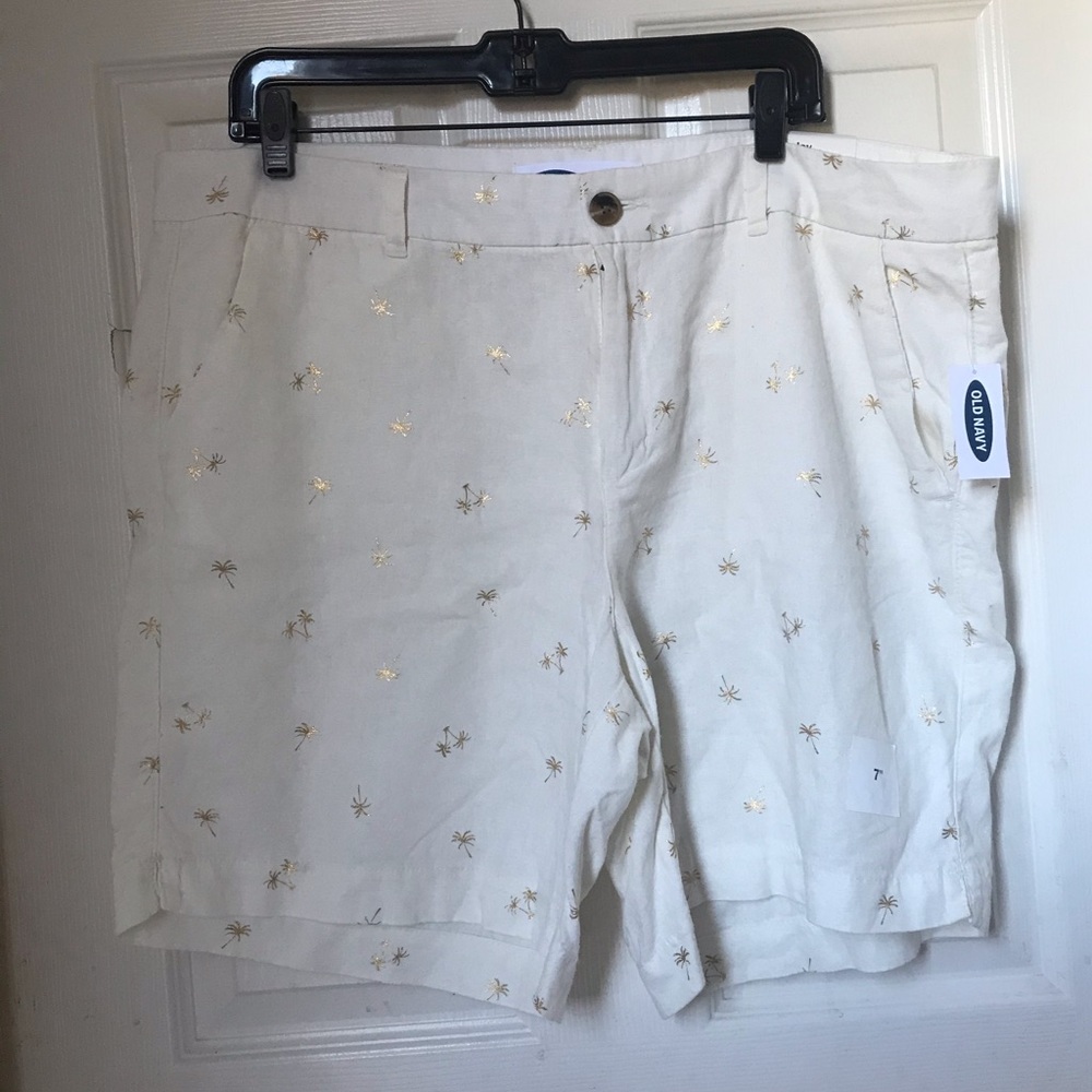 Old navy linen shorts, foil print palm tree shorts